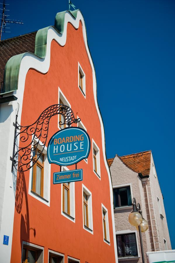 greenpartment Boardinghouse Neustadt Neustadt an der Donau Buitenkant foto
